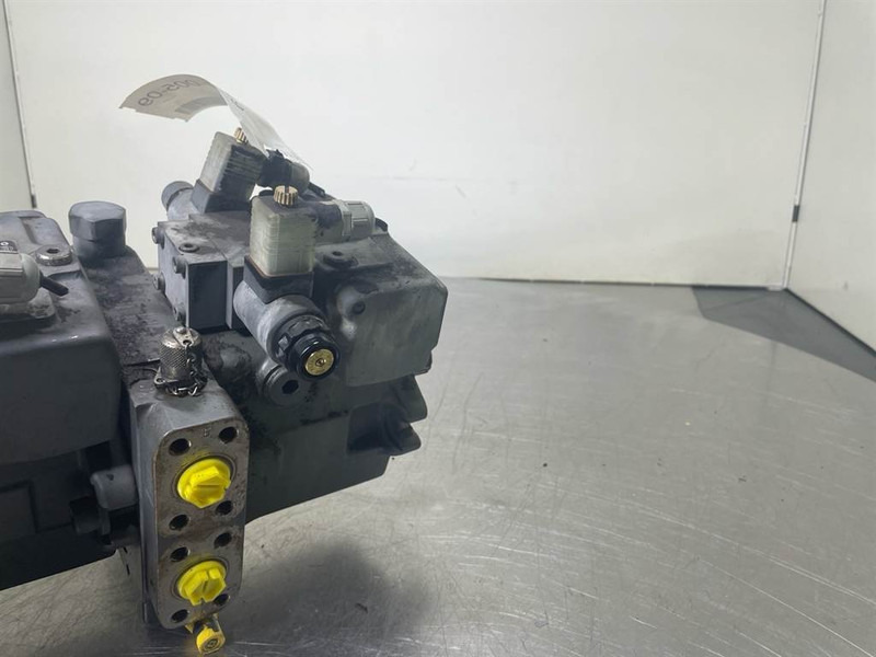 Vögele 96.2823.1000/R902071762/265.17.03.00-Drive pump - Hydraulique pour Engins de chantier: photos 3 Vögele 96.2823.1000/R902071762/265.17.03.00-Drive pump - Hydraulique pour Engins de chantier: photos 3