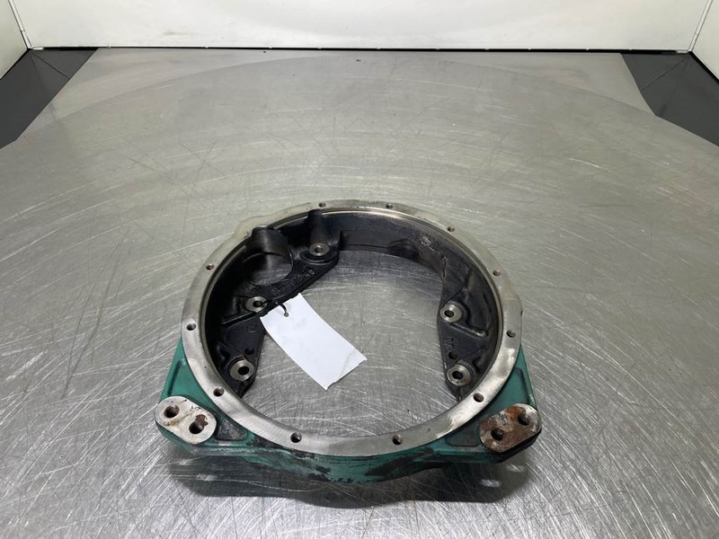 Volvo L30B-Z/X-TD2011L04I-Flywheel housing - Moteur pour Engins de chantier: photos 3 Volvo L30B-Z/X-TD2011L04I-Flywheel housing - Moteur pour Engins de chantier: photos 3
