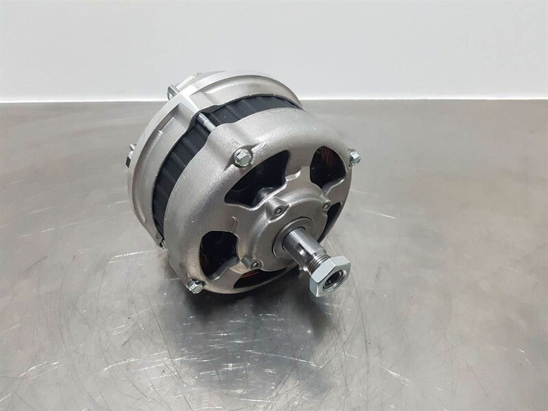 Volvo ZM2904893-Deutz-12V 80A-Alternator/Lichtmaschine - Moteur pour Engins de chantier: photos 1 Volvo ZM2904893-Deutz-12V 80A-Alternator/Lichtmaschine - Moteur pour Engins de chantier: photos 1