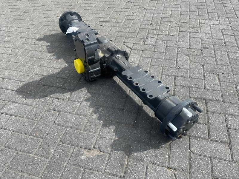 Yanmar V7-5904661766-ZF MT-L3015II-Axle/Achse/As - Essieu et pièces pour Engins de chantier: photos 2 Yanmar V7-5904661766-ZF MT-L3015II-Axle/Achse/As - Essieu et pièces pour Engins de chantier: photos 2