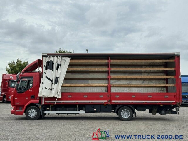 DAF LF220 Plane Spriegel Ladebordwand BÄR 1.500 Kg - Camion à rideaux coulissants: photos 2 DAF LF220 Plane Spriegel Ladebordwand BÄR 1.500 Kg - Camion à rideaux coulissants: photos 2