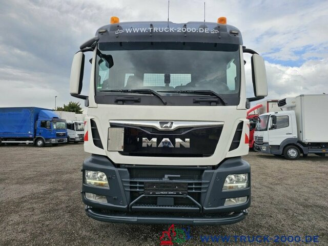 MAN TGS 26.460 6x4 (H) Hyva 20.60 S Lift/ Lenkachse - Camion ampliroll: photos 4 MAN TGS 26.460 6x4 (H) Hyva 20.60 S Lift/ Lenkachse - Camion ampliroll: photos 4