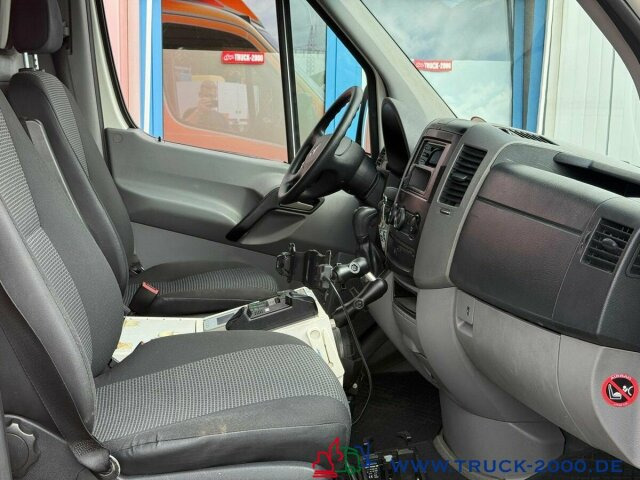 Mercedes-Benz Sprinter 516 Fahrtec RTW Luftfederung Retarder - Ambulance: photos 5 Mercedes-Benz Sprinter 516 Fahrtec RTW Luftfederung Retarder - Ambulance: photos 5