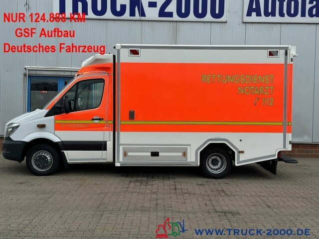Ambulance Mercedes-Benz Sprinter 519 CDI GSF Rettung Krankenwagen 124TKM