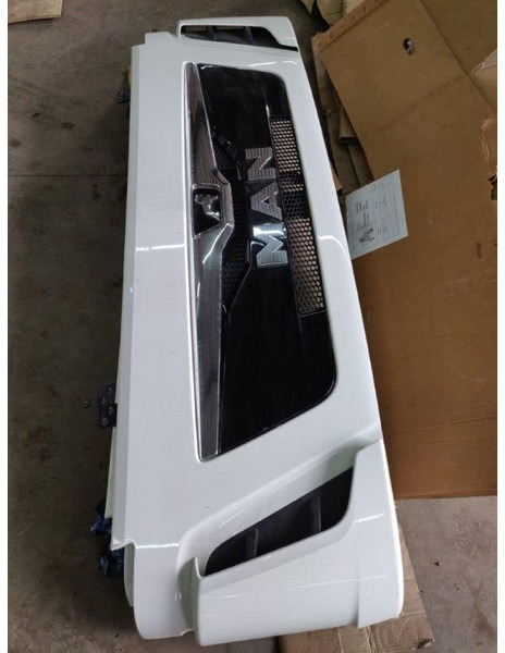 MAN Frontklep grille TGL Euro6 - Capot: photos 1 MAN Frontklep grille TGL Euro6 - Capot: photos 1