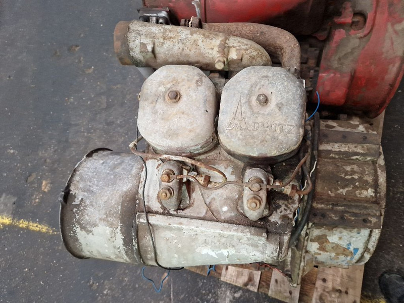 Deutz F2L912 - Moteur: photos 1 Deutz F2L912 - Moteur: photos 1