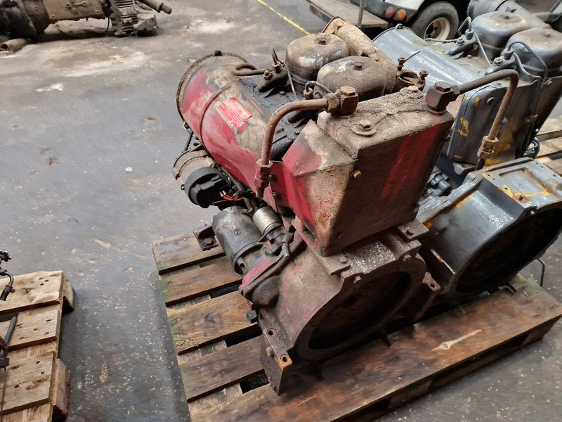 Deutz F2L912 - Moteur: photos 3 Deutz F2L912 - Moteur: photos 3