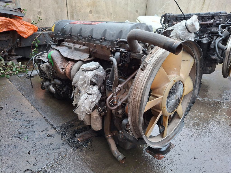 Renault DXI11-380HP - Moteur: photos 5 Renault DXI11-380HP - Moteur: photos 5