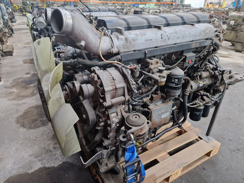 Renault PREMIUM - Moteur: photos 4 Renault PREMIUM - Moteur: photos 4
