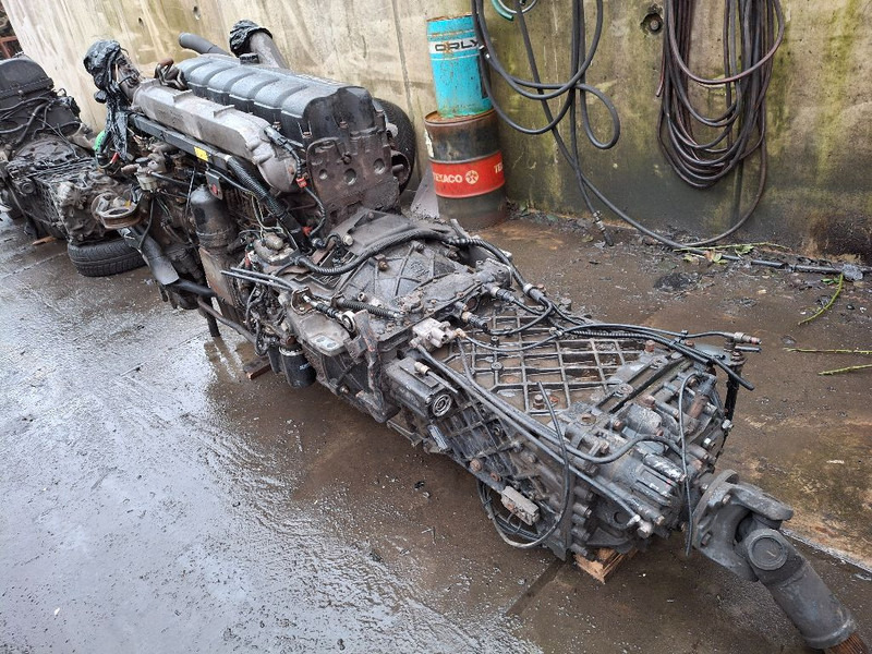 Renault PREMIUM - Moteur: photos 2 Renault PREMIUM - Moteur: photos 2