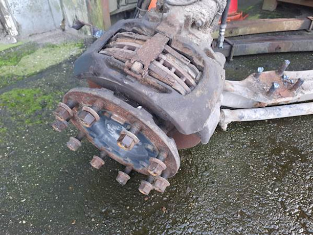 Scania AM740 - Essieu avant pour Camion: photos 3 Scania AM740 - Essieu avant pour Camion: photos 3