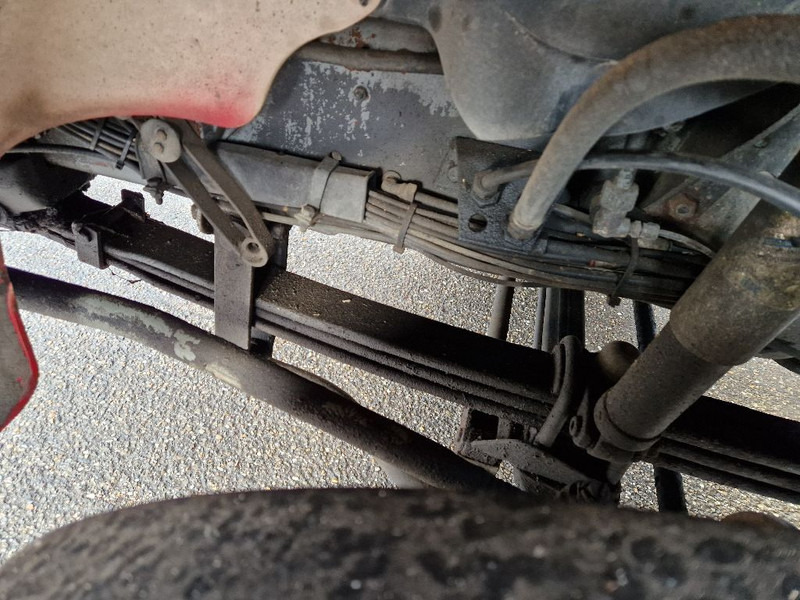 Scania R 142 H 6X2 V8 - Camion plateau: photos 3 Scania R 142 H 6X2 V8 - Camion plateau: photos 3