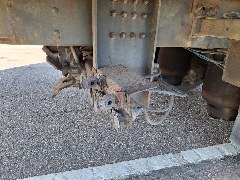 Camion fourgon Scania R420: photos 16 Camion fourgon Scania R420: photos 16