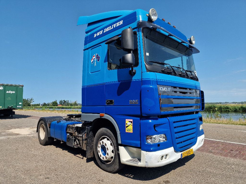 DAF XF105.460 - Tracteur routier: photos 5 DAF XF105.460 - Tracteur routier: photos 5