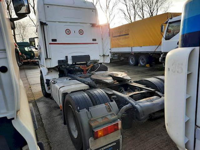 Scania R 124 LA 470 - Tracteur routier: photos 4 Scania R 124 LA 470 - Tracteur routier: photos 4