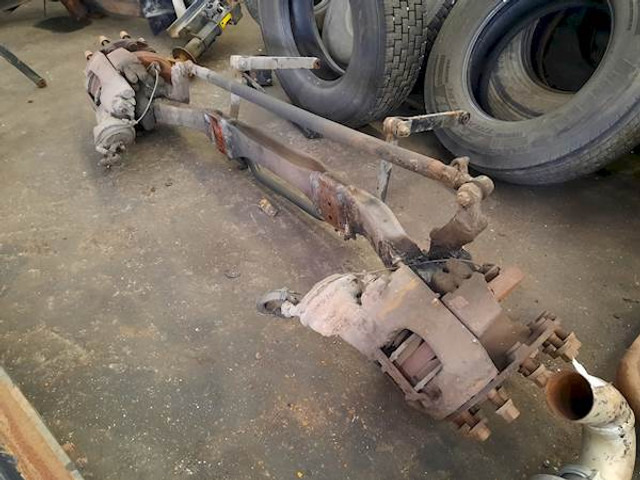 Volvo FAT7.5 - Essieu avant pour Camion: photos 3 Volvo FAT7.5 - Essieu avant pour Camion: photos 3