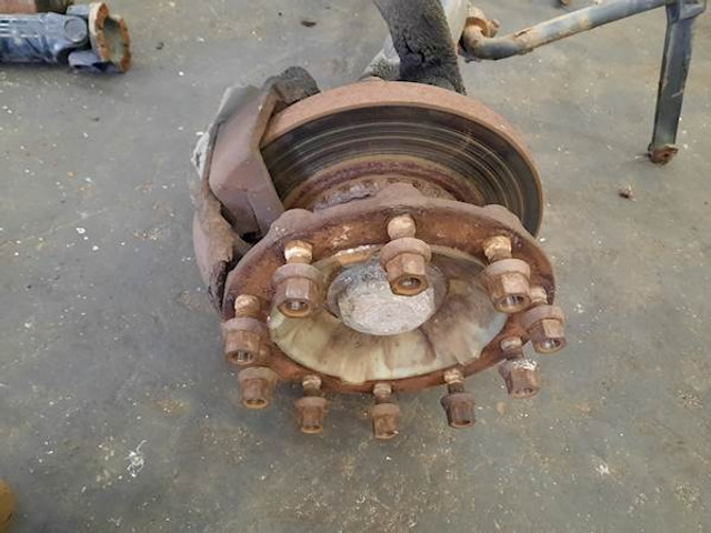 Volvo FAT7.5 - Essieu avant pour Camion: photos 5 Volvo FAT7.5 - Essieu avant pour Camion: photos 5