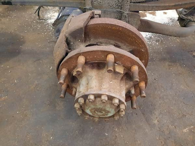 Volvo RS1332SV - Essieu arrière pour Camion: photos 5 Volvo RS1332SV - Essieu arrière pour Camion: photos 5