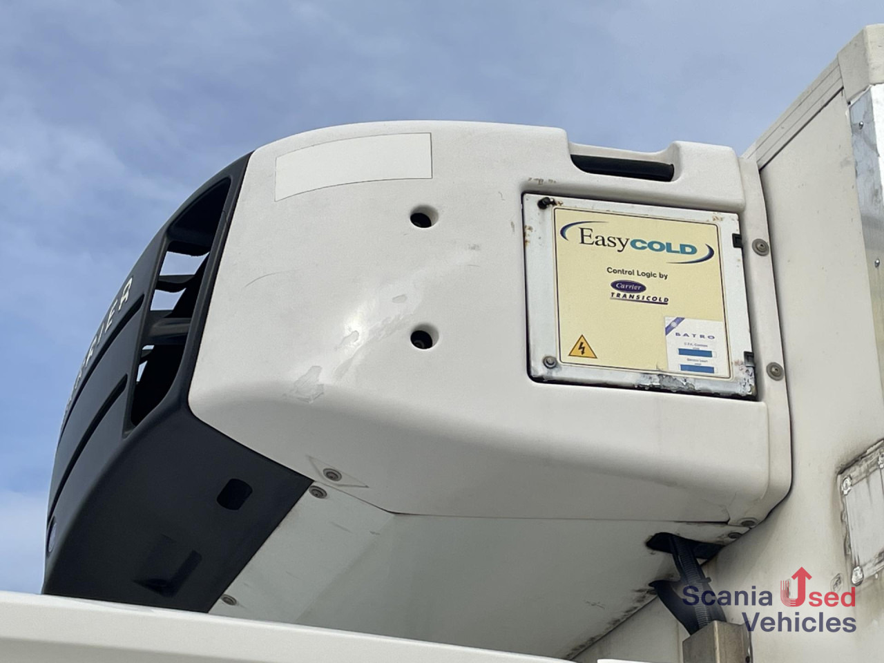 SCANIA P 250 B4x2LA FRIGO -27 TAIL LIFT 1.5T 815X251X244C - Camion frigorifique: photos 2 SCANIA P 250 B4x2LA FRIGO -27 TAIL LIFT 1.5T 815X251X244C - Camion frigorifique: photos 2