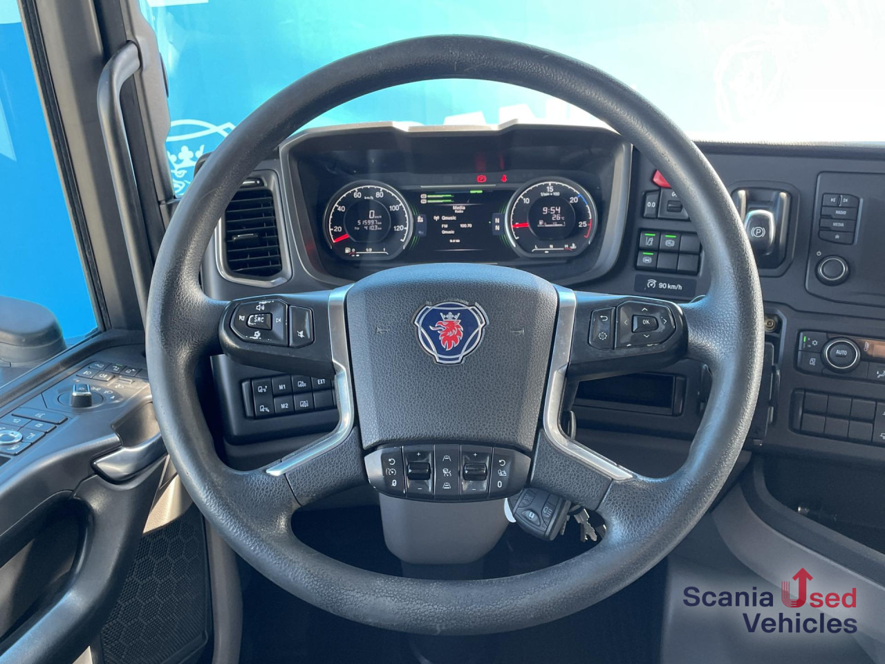SCANIA R 410 A4x2NA RETARDER ADR FL LED ACC - Tracteur routier: photos 3 SCANIA R 410 A4x2NA RETARDER ADR FL LED ACC - Tracteur routier: photos 3