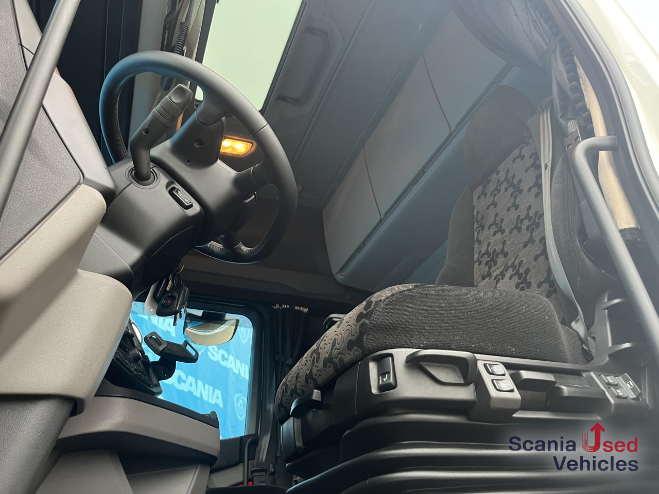 SCANIA S 560 A6x2/4NA RETARDER DIFF-L P-AIRCO LED SMART2 - Tracteur routier: photos 2 SCANIA S 560 A6x2/4NA RETARDER DIFF-L P-AIRCO LED SMART2 - Tracteur routier: photos 2