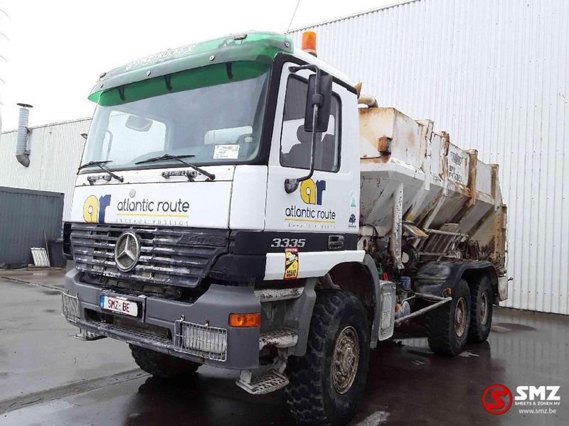 Mercedes-Benz Actros 3335 6x6 88000km manual - Camion pompe: photos 3 Mercedes-Benz Actros 3335 6x6 88000km manual - Camion pompe: photos 3