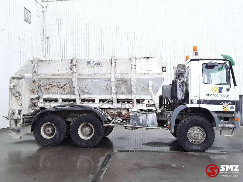 Mercedes-Benz Actros 3335 6x6 88000km manual - Camion pompe: photos 4 Mercedes-Benz Actros 3335 6x6 88000km manual - Camion pompe: photos 4