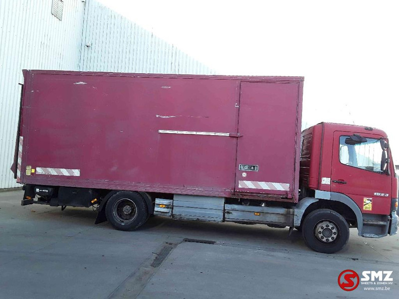 Mercedes-Benz Atego 1523 6 cyl - Camion fourgon: photos 4 Mercedes-Benz Atego 1523 6 cyl - Camion fourgon: photos 4