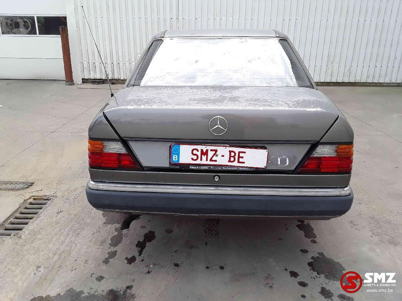 Voiture Mercedes-Benz: photos 11