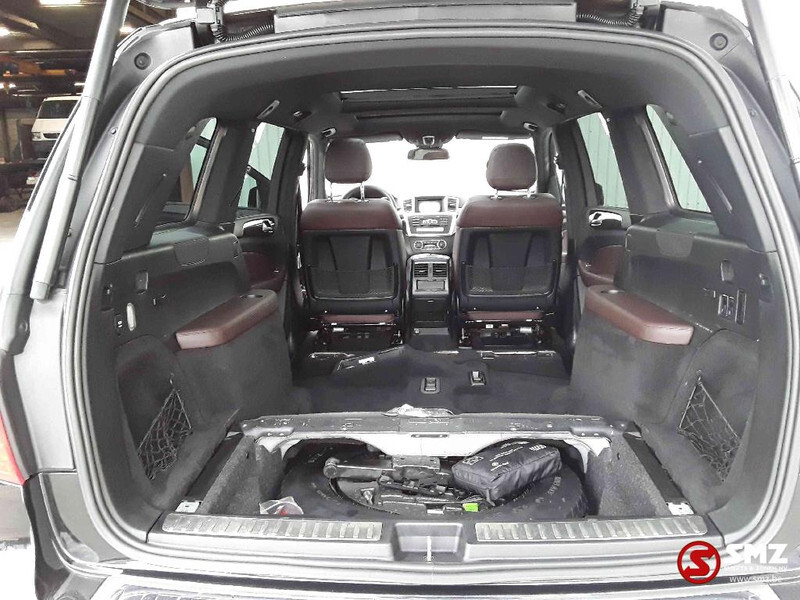 Voiture Mercedes-Benz GL-Klasse 350 AMG Full options: photos 11