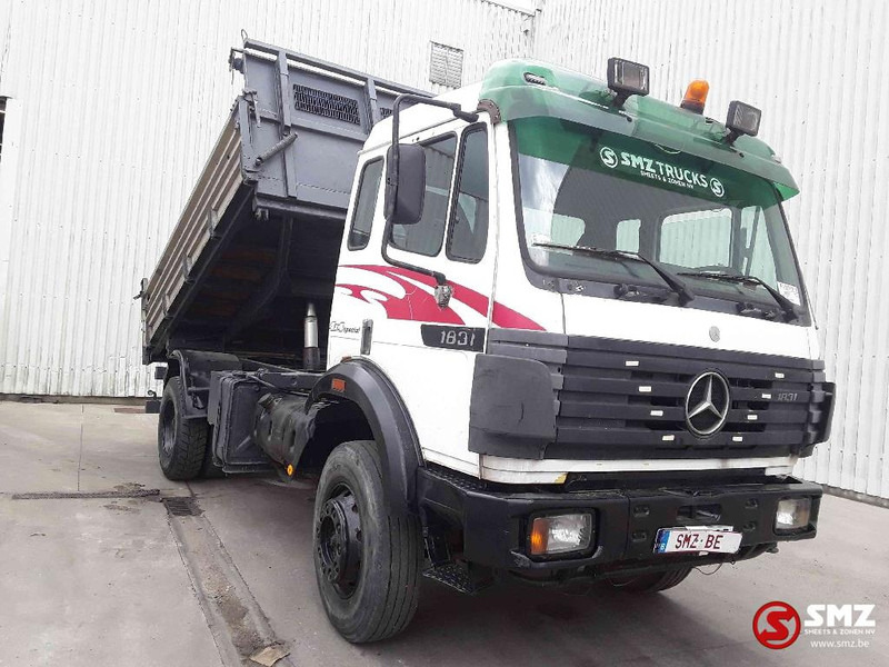 Mercedes-Benz SK 1820 4x4 - Camion benne: photos 1 Mercedes-Benz SK 1820 4x4 - Camion benne: photos 1