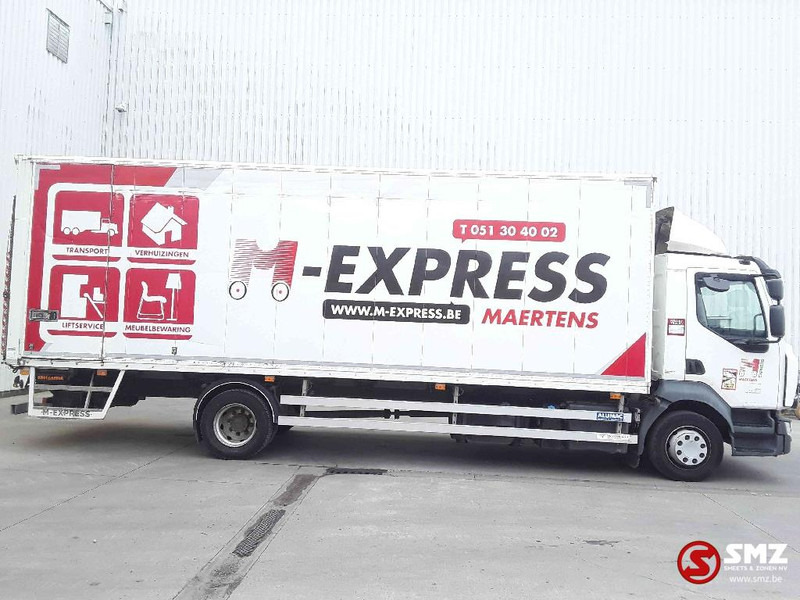 Renault D 12 - Camion fourgon: photos 4 Renault D 12 - Camion fourgon: photos 4