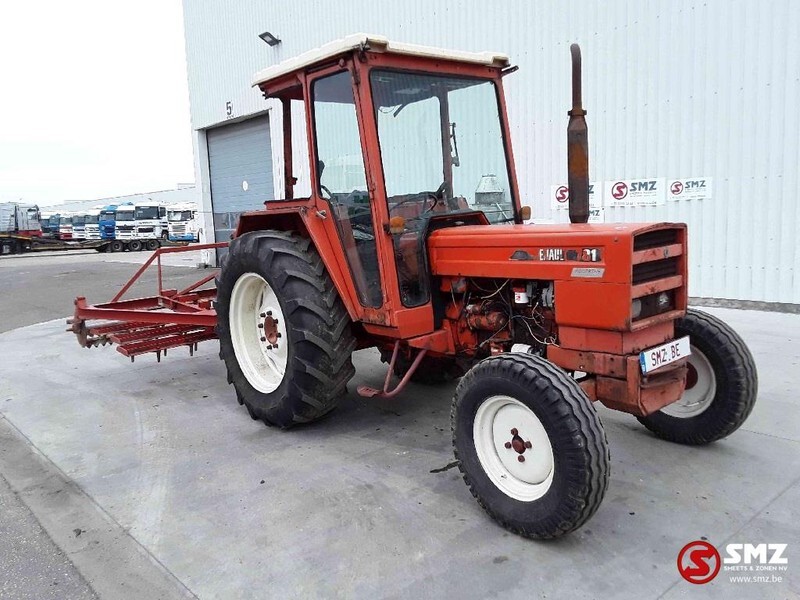 Renault Machine - Tracteur agricole: photos 3 Renault Machine - Tracteur agricole: photos 3