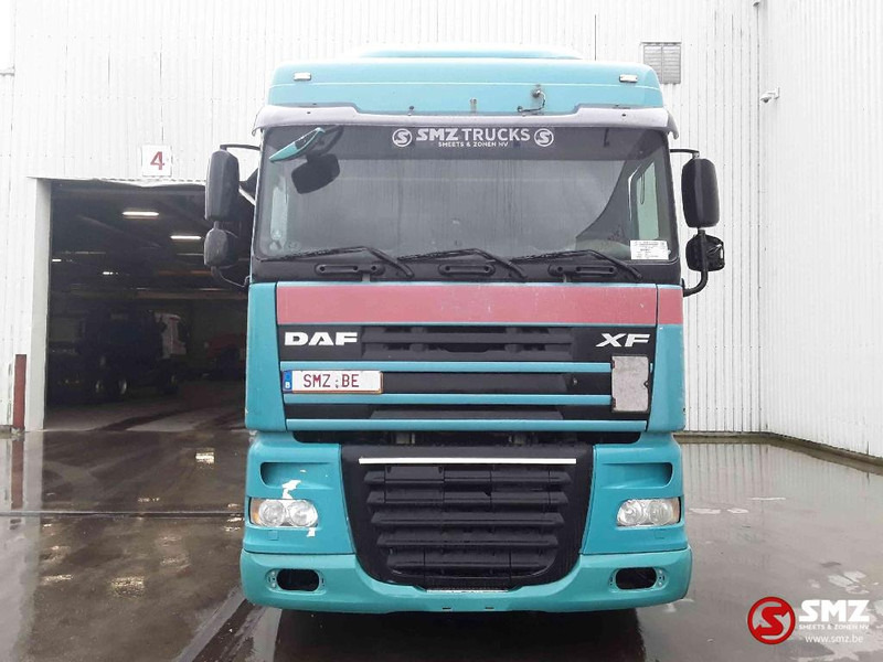 DAF XF 460 Spacecab mega - Tracteur routier: photos 2 DAF XF 460 Spacecab mega - Tracteur routier: photos 2