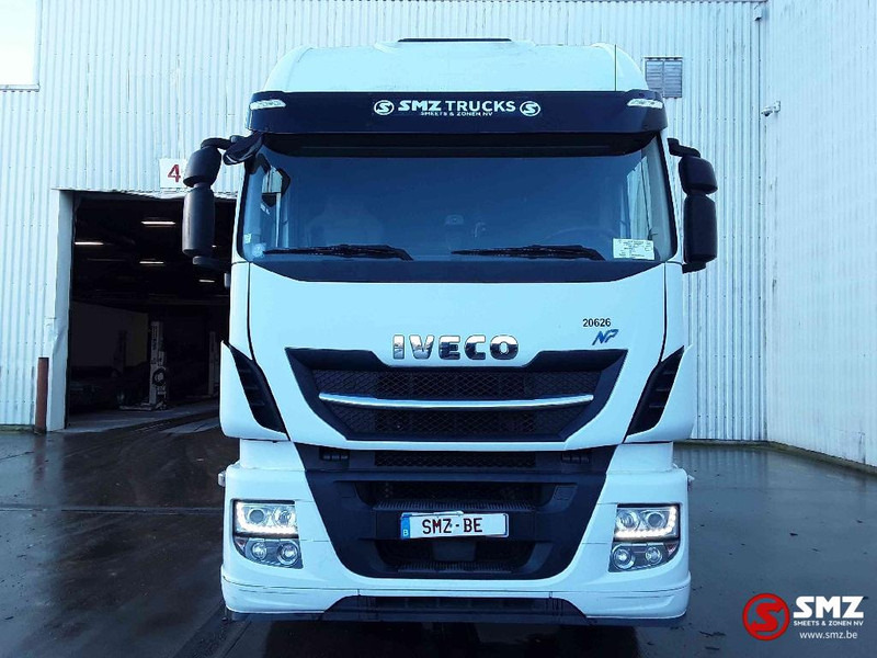 Iveco Stralis 400 LNG 293'km intarder - Tracteur routier: photos 2 Iveco Stralis 400 LNG 293'km intarder - Tracteur routier: photos 2