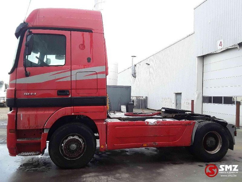 Mercedes-Benz Actros 1844 megaspace 2 tanks - Tracteur routier: photos 5 Mercedes-Benz Actros 1844 megaspace 2 tanks - Tracteur routier: photos 5
