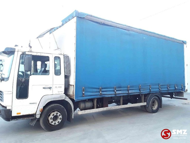 Camion à rideaux coulissants Volvo FL6 180 lames-steel: photos 5