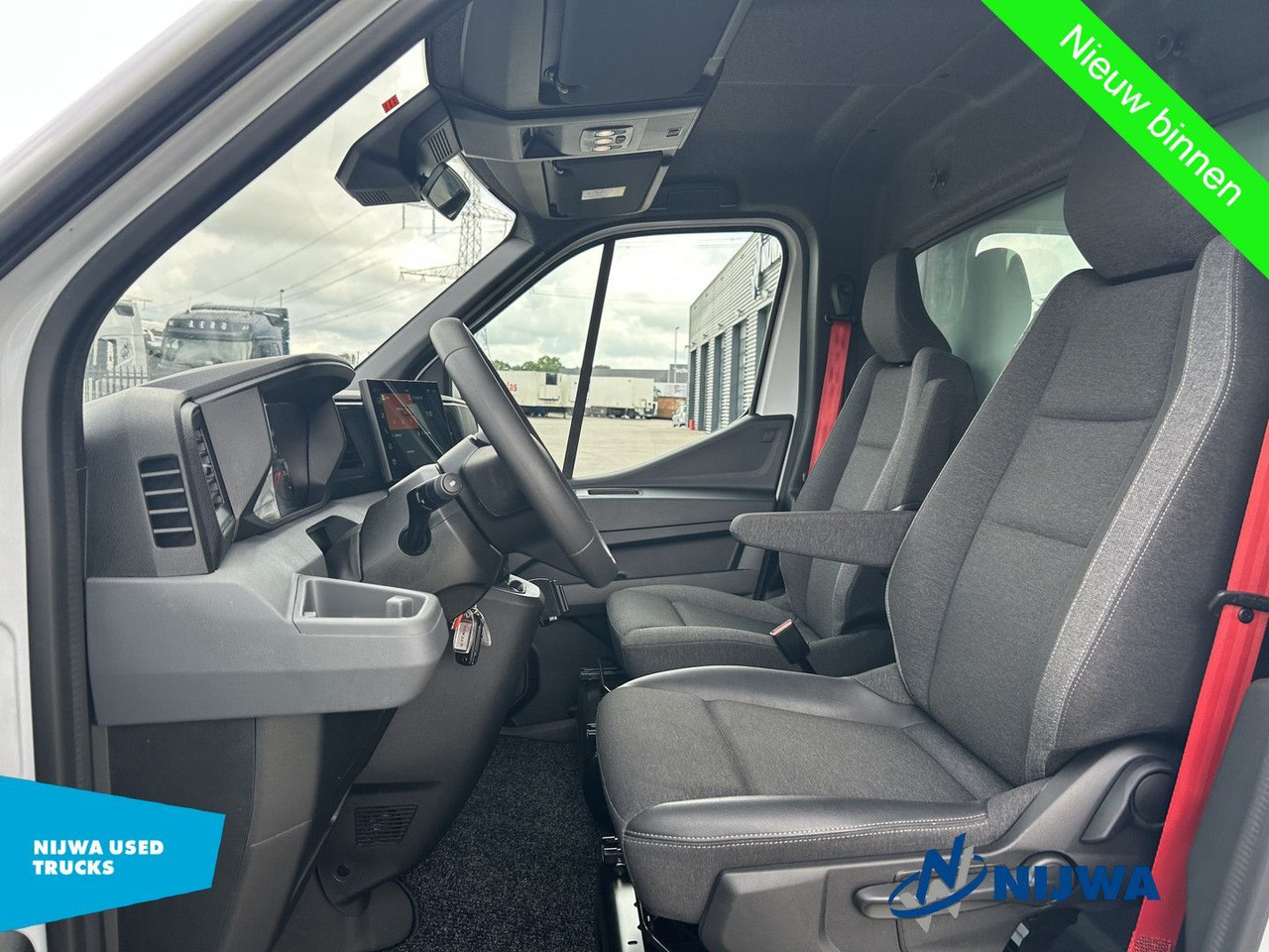 Fourgon utilitaire Renault Master T35 150 Laadklep + Achteruitrijcamera: photos 12