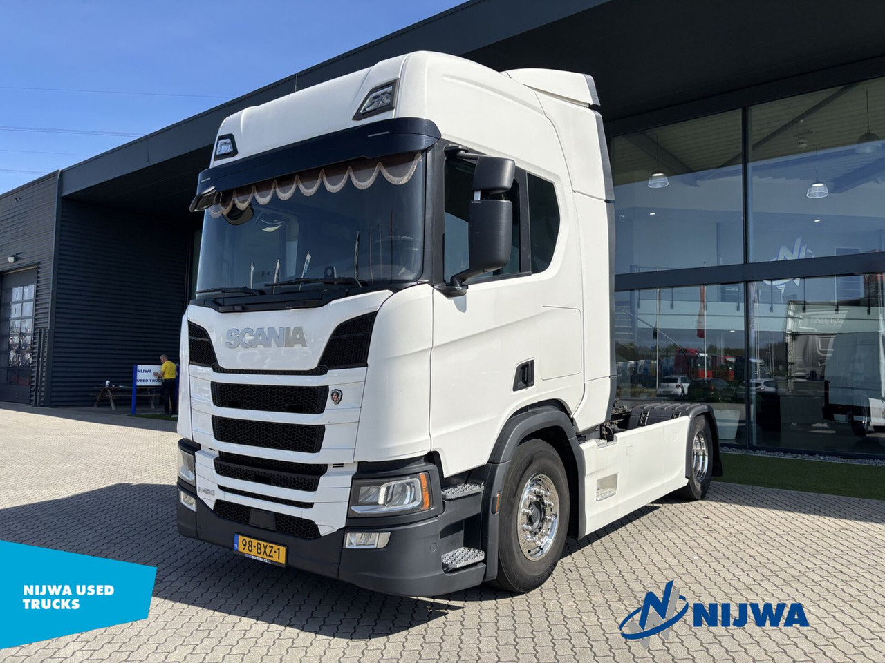 Scania R450 4x2 Retarder + Navigatie - Tracteur routier: photos 1 Scania R450 4x2 Retarder + Navigatie - Tracteur routier: photos 1