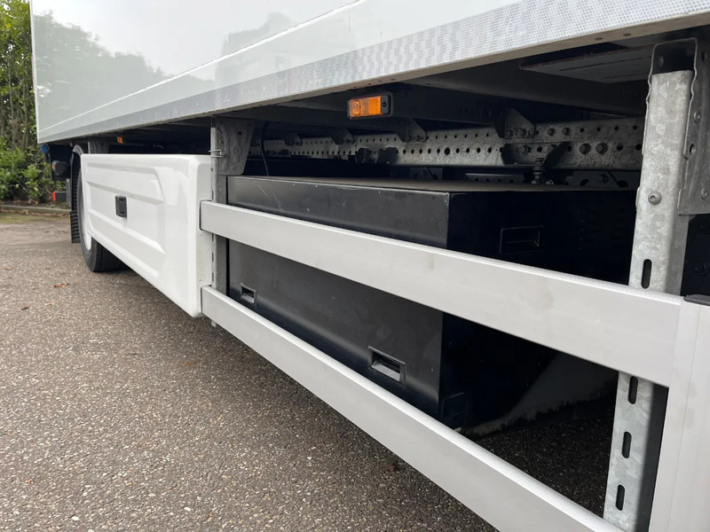 DAF LF Electric 16T | 15.000km - Camion fourgon, Camion électrique: photos 4 DAF LF Electric 16T | 15.000km - Camion fourgon, Camion électrique: photos 4