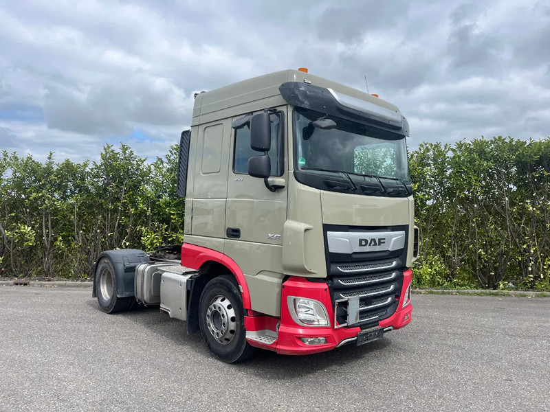 DAF XF 450 FT SC Euro6 Hydrauliek Full-Air - Tracteur routier: photos 1 DAF XF 450 FT SC Euro6 Hydrauliek Full-Air - Tracteur routier: photos 1