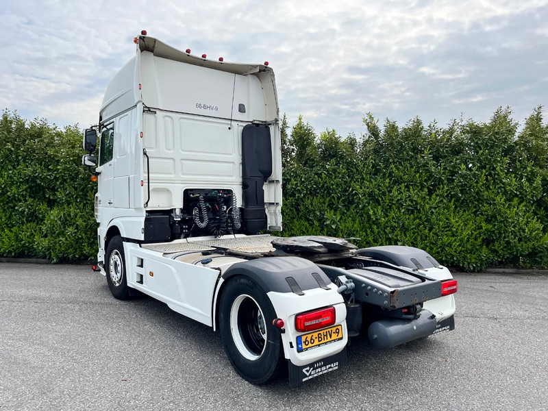 DAF XF 510 FT Euro6 Manual Special Interior - Tracteur routier: photos 3 DAF XF 510 FT Euro6 Manual Special Interior - Tracteur routier: photos 3