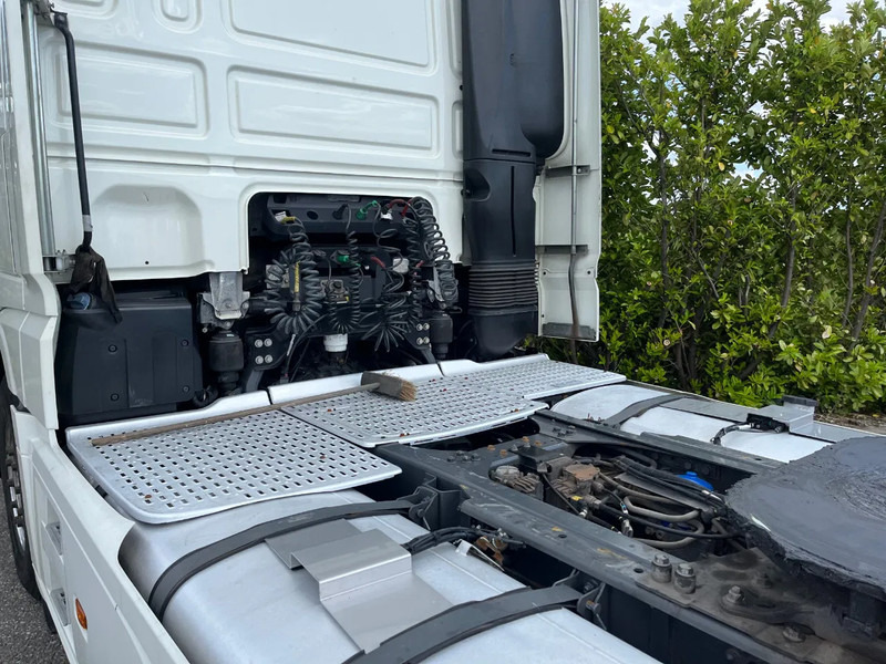 DAF XF 530 FT SSC Euro6 - Tracteur routier: photos 4 DAF XF 530 FT SSC Euro6 - Tracteur routier: photos 4