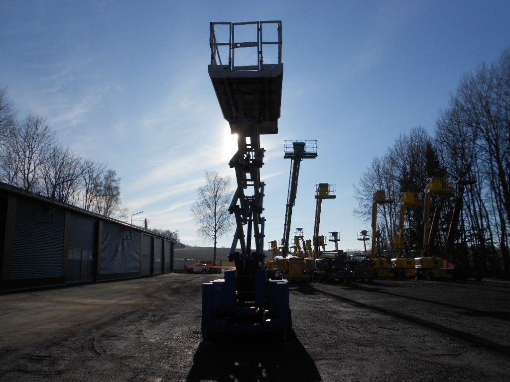 Genie GS4069BE, Hybrid, Allrad, Stützen, AH 14 m - Nacelle ciseaux: photos 3 Genie GS4069BE, Hybrid, Allrad, Stützen, AH 14 m - Nacelle ciseaux: photos 3