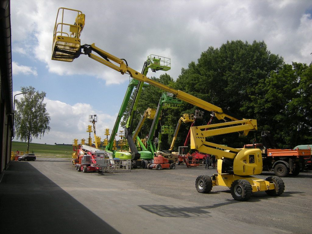 JLG 510 AJ Gelenkteleskoparbeitsbühne 18 m - Camion avec nacelle: photos 4 JLG 510 AJ Gelenkteleskoparbeitsbühne 18 m - Camion avec nacelle: photos 4