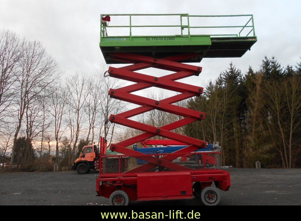 Liftlux SL172-18E2WD, Scherenbühne 19,2 m Liftlux SL172-18E2WD, Scherenbühne 19,2 m - Nacelle ciseaux: photos 5 Liftlux SL172-18E2WD, Scherenbühne 19,2 m Liftlux SL172-18E2WD, Scherenbühne 19,2 m - Nacelle ciseaux: photos 5
