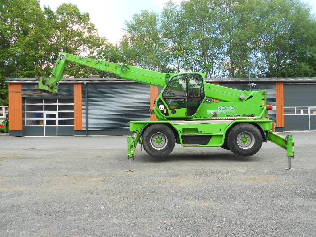 Merlo Merlo RT 4025 Roto 45.21 MCSS - Chariot télescopique: photos 1 Merlo Merlo RT 4025 Roto 45.21 MCSS - Chariot télescopique: photos 1