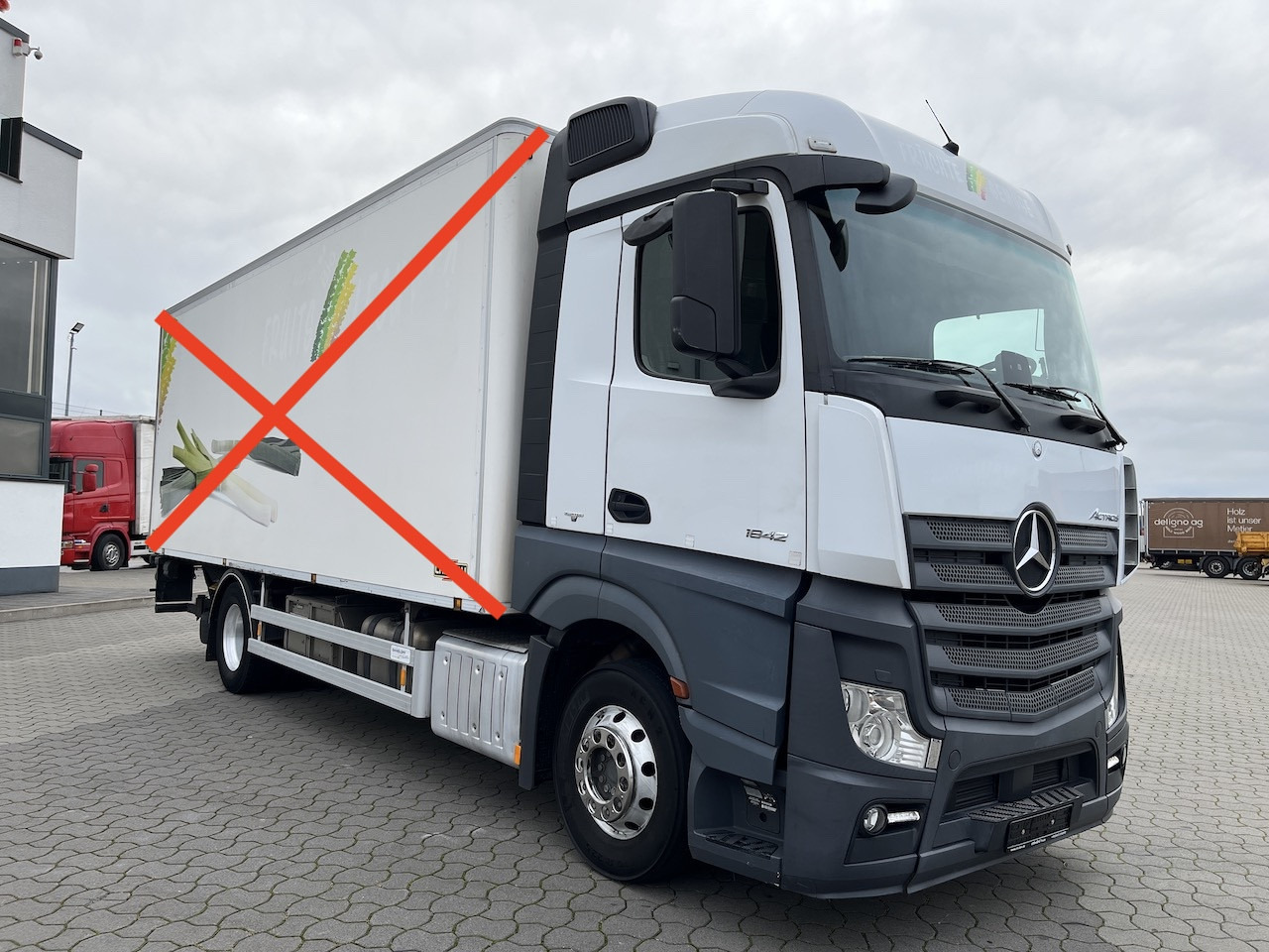 Mercedes-Benz 1842 4x2 FAHRGESTELL - Camion porte-conteneur/ Caisse mobile: photos 4 Mercedes-Benz 1842 4x2 FAHRGESTELL - Camion porte-conteneur/ Caisse mobile: photos 4