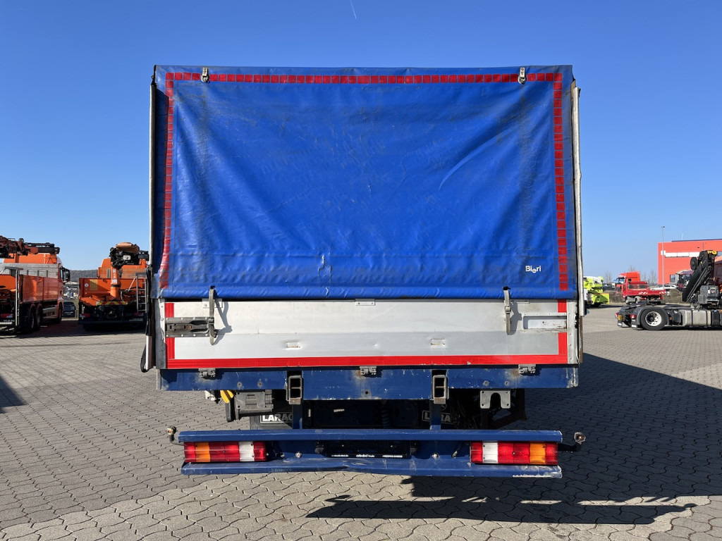 Camion à rideaux coulissants, Camion grue Mercedes-Benz 2541 6x2  Atlas 135.2E Pritsche 8,20 m Ausziehbar: photos 10