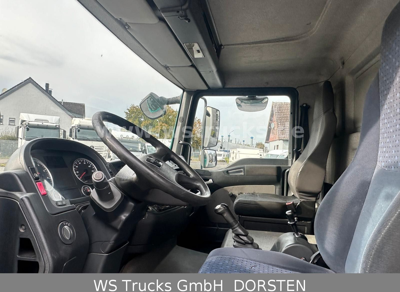 MAN TGL 8.150 Koffer Blatt/Blatt - Fourgon grand volume: photos 5 MAN TGL 8.150 Koffer Blatt/Blatt - Fourgon grand volume: photos 5